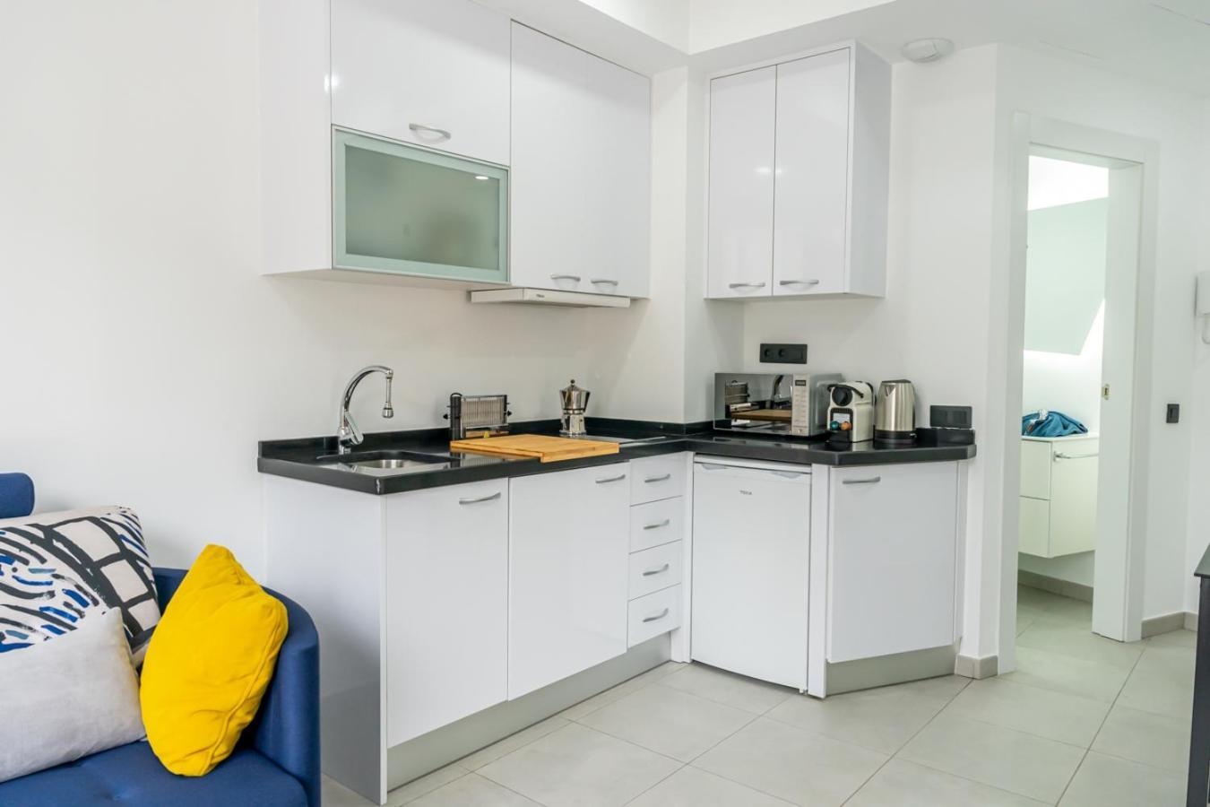 Modern Wave Escape Apartment With Private Parking And Rooftop Pool By Namaste Elite Torremolinos Esterno foto
