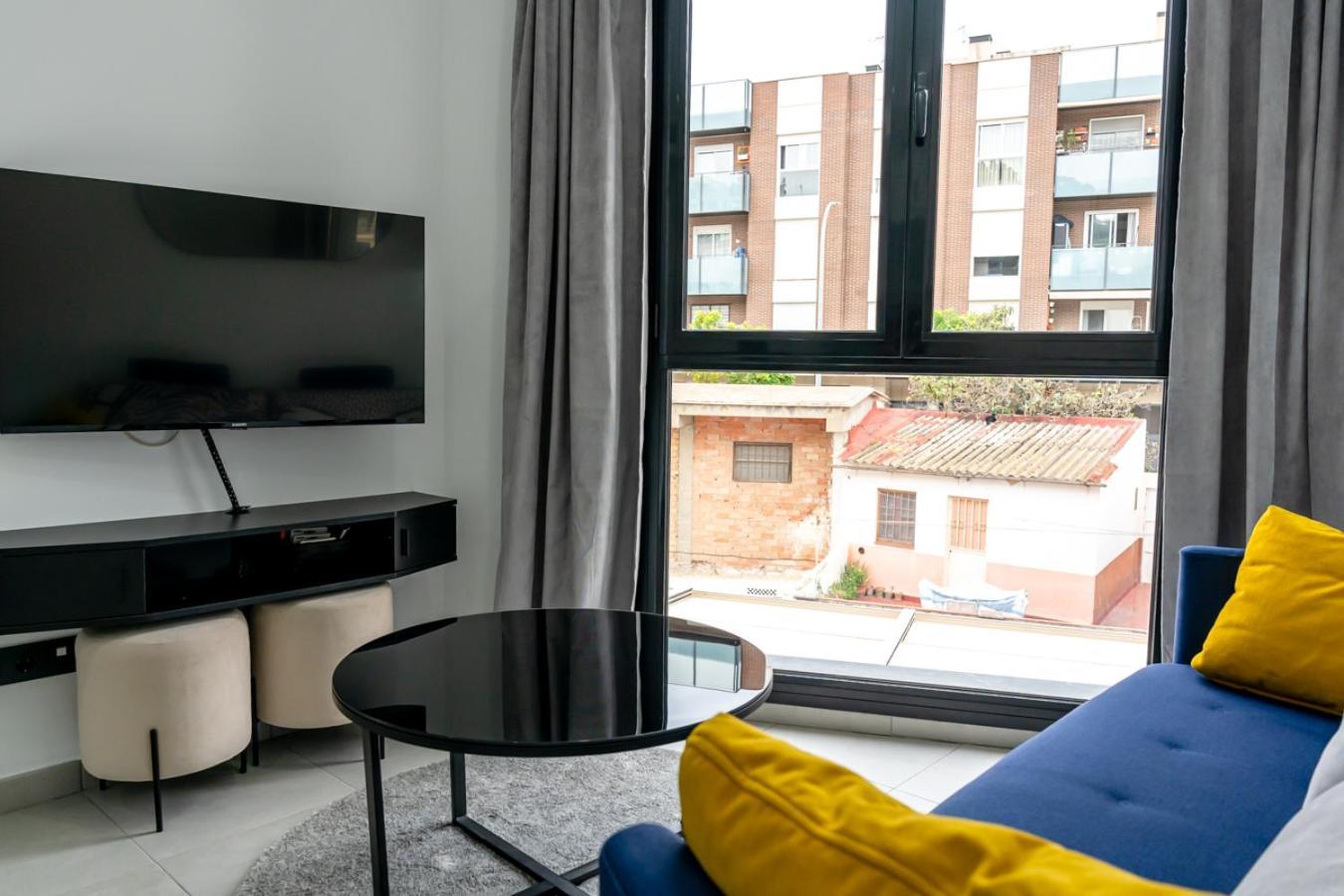 Modern Wave Escape Apartment With Private Parking And Rooftop Pool By Namaste Elite Torremolinos Esterno foto