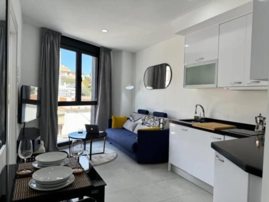 Modern Wave Escape Apartment With Private Parking And Rooftop Pool By Namaste Elite Torremolinos Esterno foto